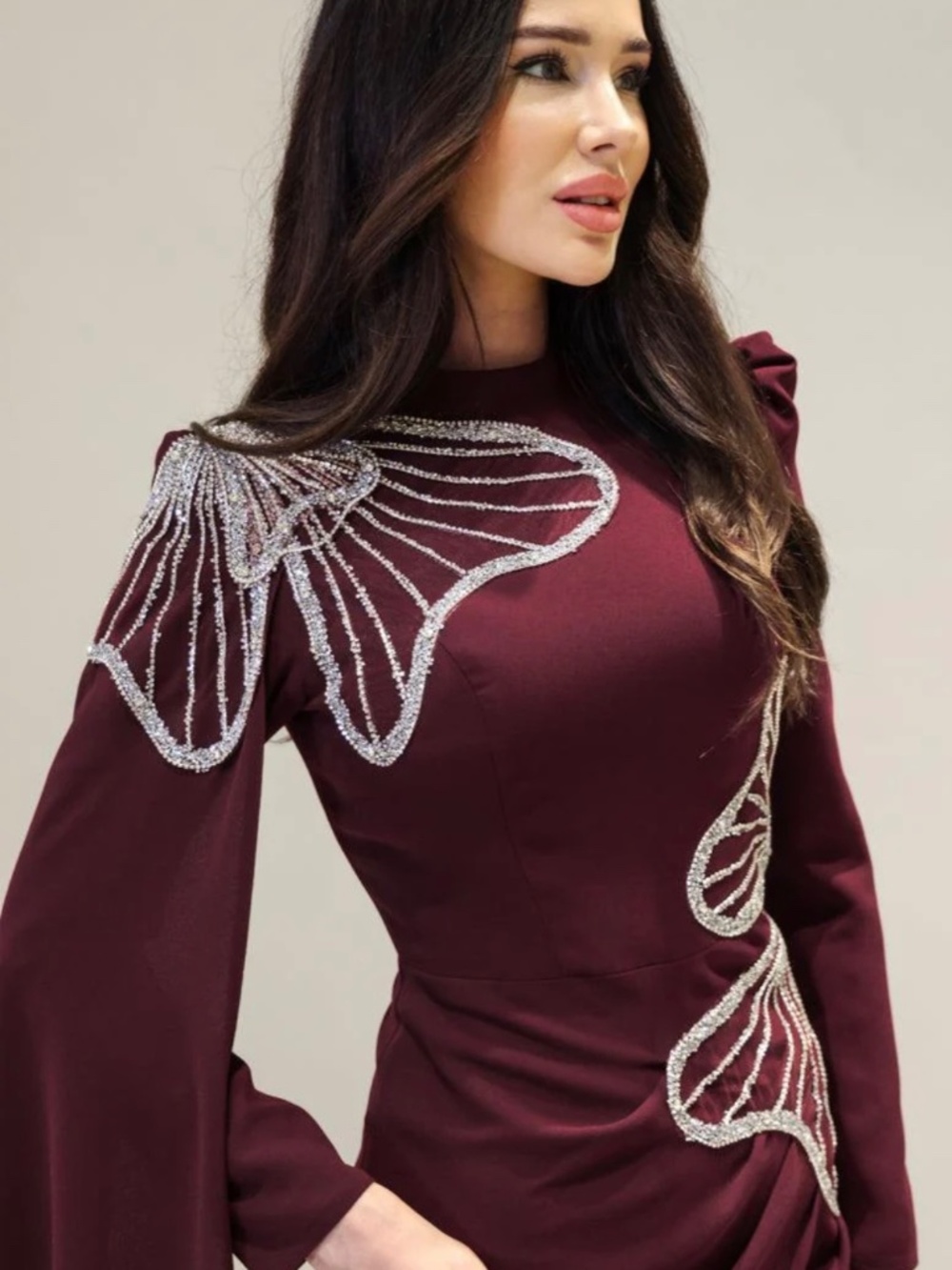 Modest evening gown - Picture 7 of 9